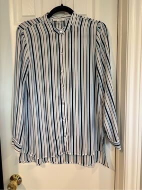 Striped Band-Collar Button-Down Blouse in White & Blue